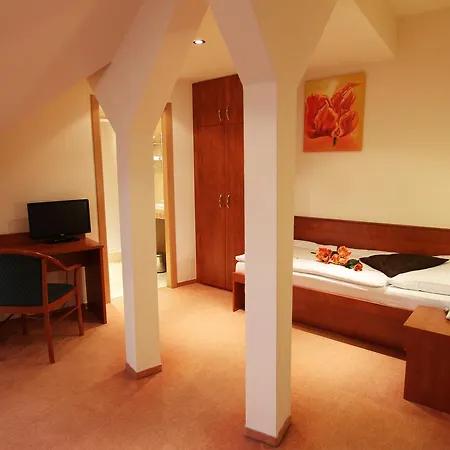 Paganini 4* Brandýs nad Labem-Stará Boleslav